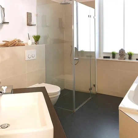 Strandschloss Ferienwohnung Ocean Cloud Direkt Am Strand * Binz