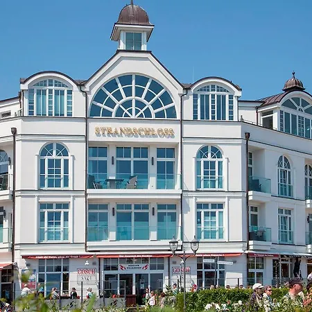 Strandschloss Ferienwohnung Ocean Cloud Direkt Am Strand Apartmán Binz
